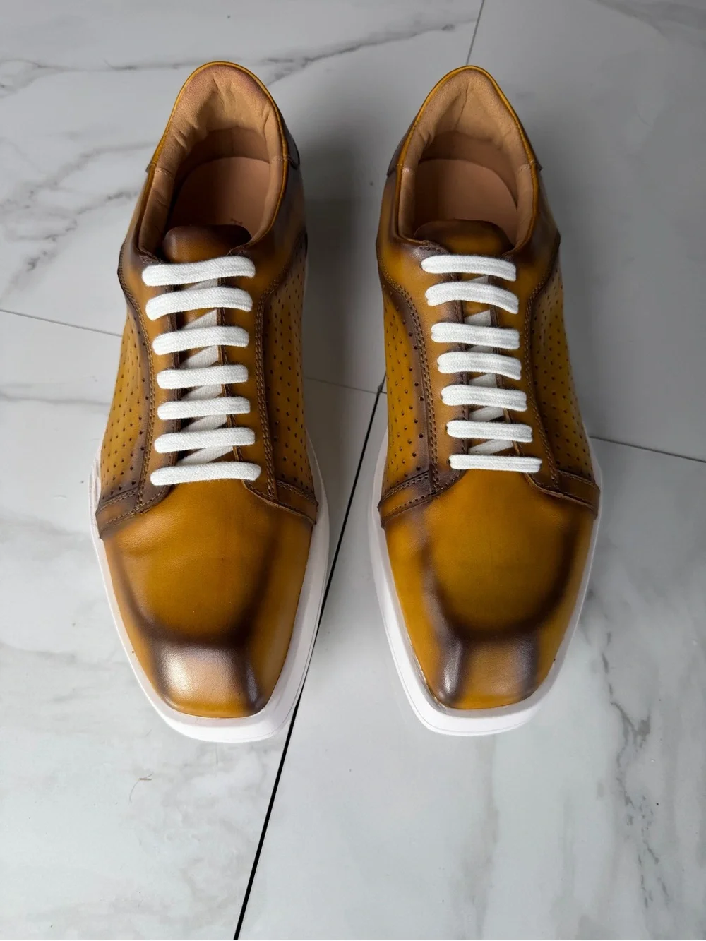 Men's Lace-Up Derby Shoes in Mustard Brown Leather